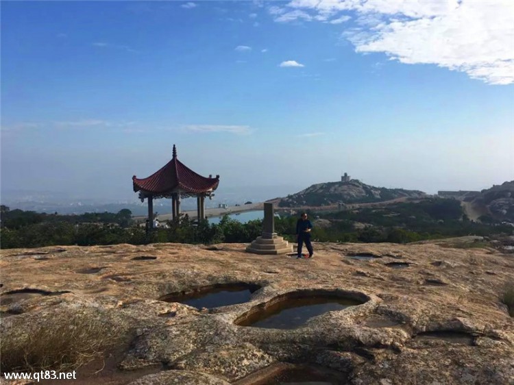 户外休闲:2018年10月14日(周日)莆田大蚶山三十六碟海底巨礁,天云洞